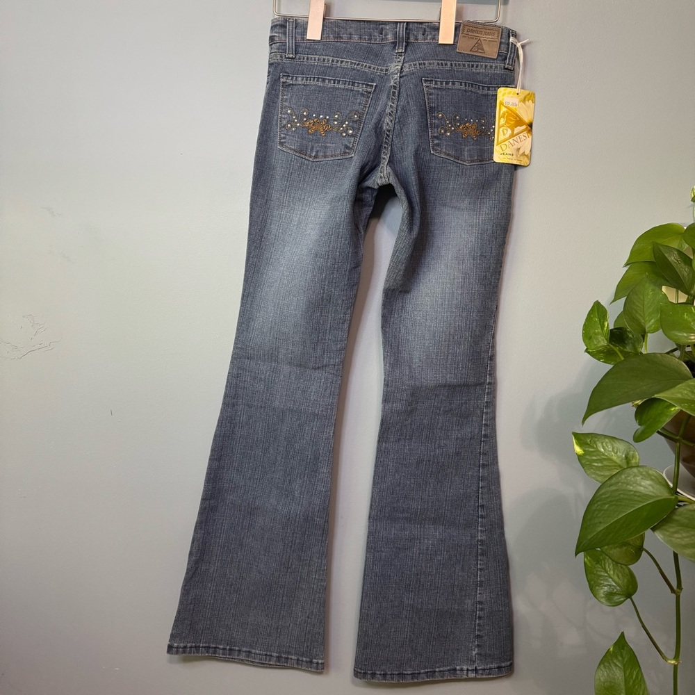 Danesi Low Rise Flare Jeans with Embellishments. NWT. Juniors Size 3 - Picture 8 of 15